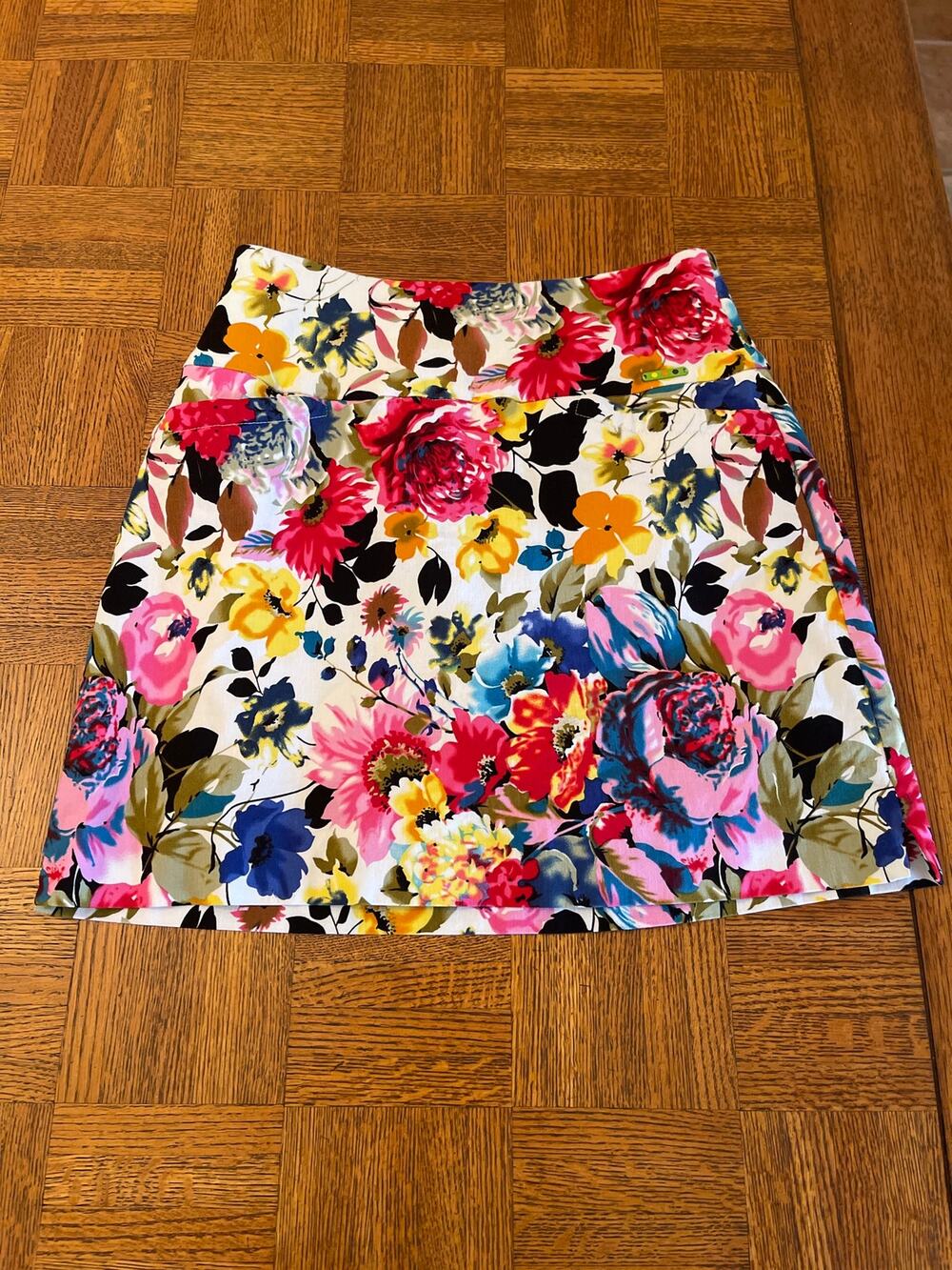 Swing Control skort size 4